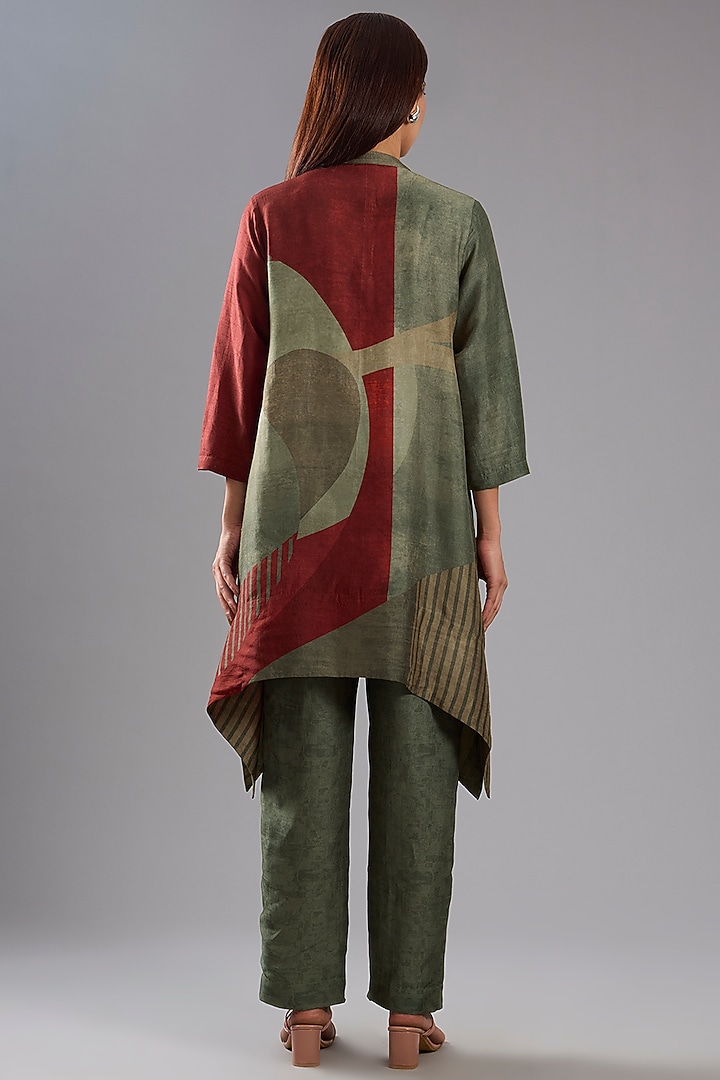 Green Dupion Silk Abstract Printed Tunic Kurta Set by CLOS at Pernia's Pop Up Shop