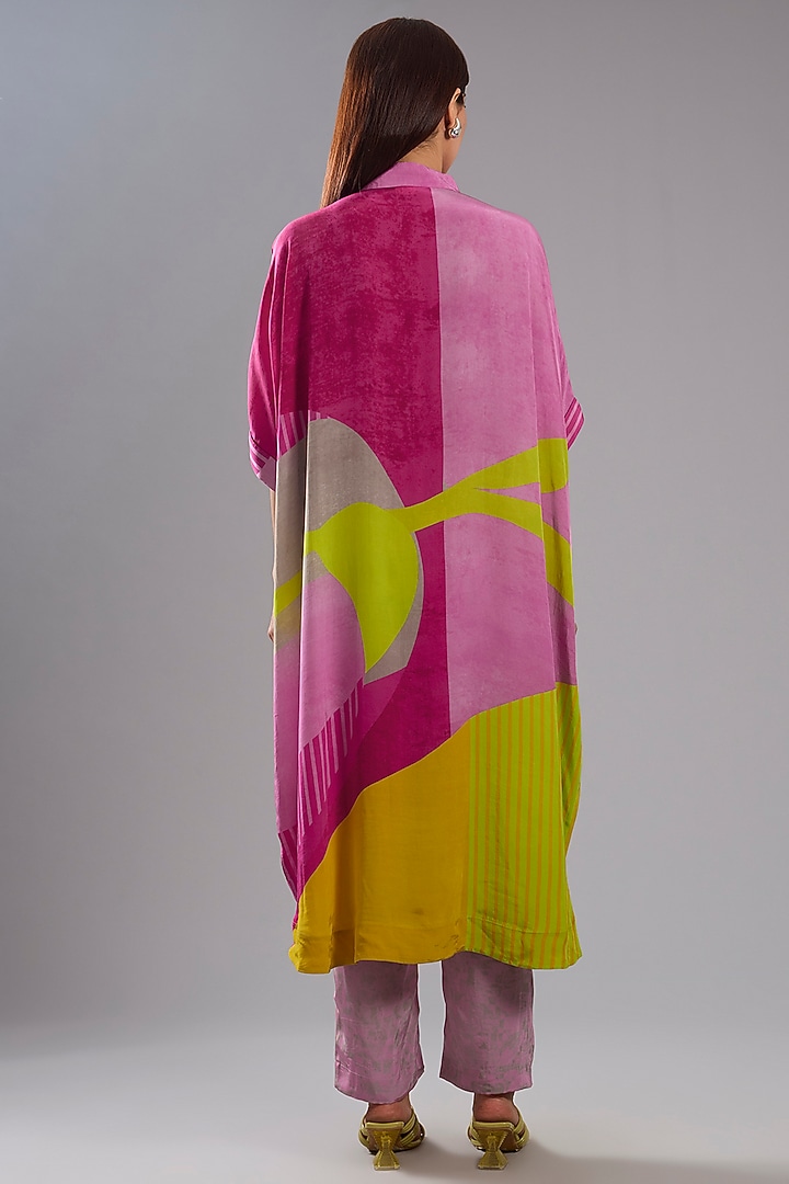 Pink Silk Crepe Abstract Printed Kaftan Set by CLOS at Pernia's Pop Up Shop