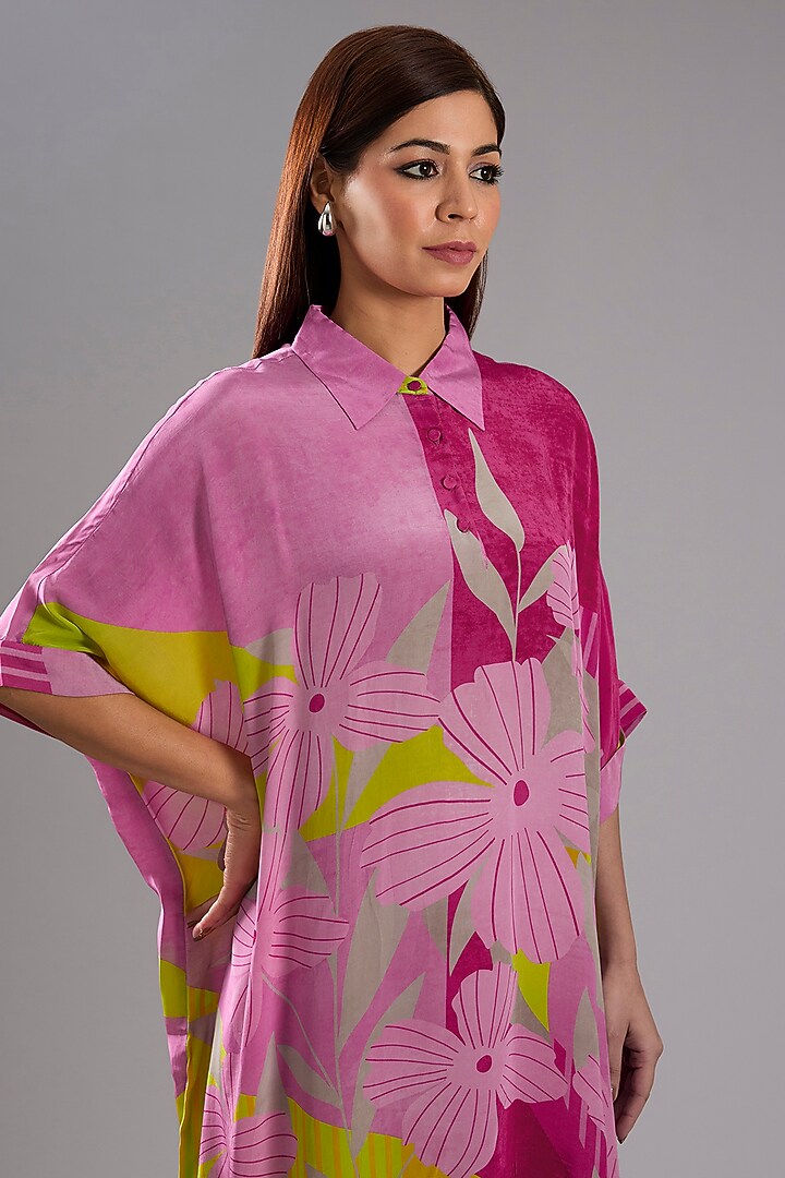 Pink Silk Crepe Abstract Printed Kaftan Set by CLOS at Pernia's Pop Up Shop