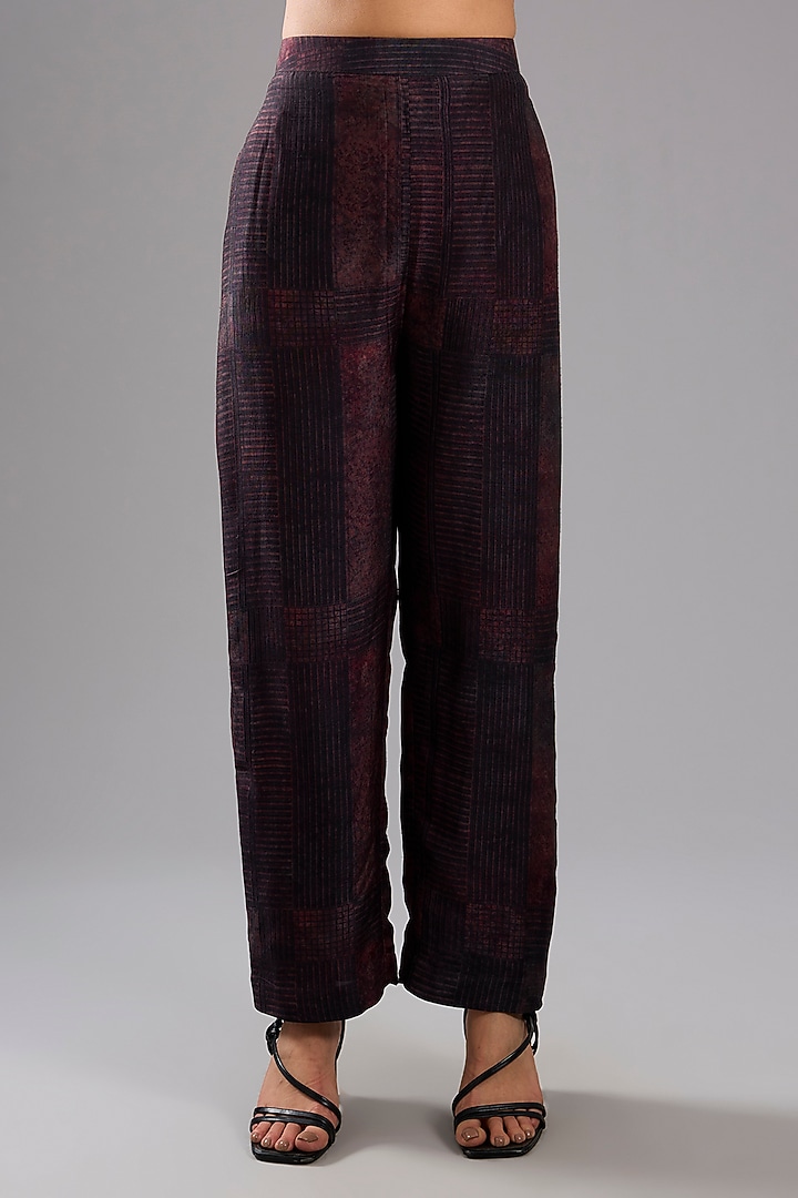 Multi-Colored Dupion Silk Abstract Printed Kurta Set by CLOS at Pernia's Pop Up Shop