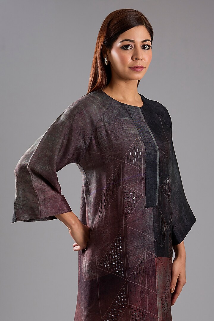Multi-Colored Dupion Silk Abstract Printed Kurta Set by CLOS at Pernia's Pop Up Shop