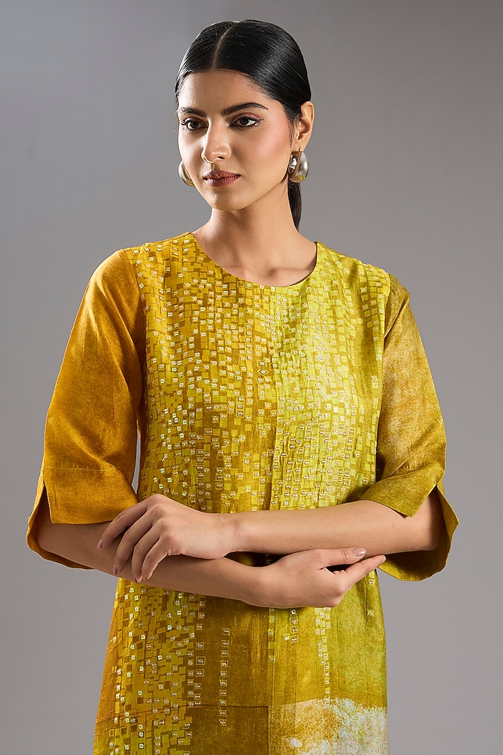 Yellow Dupion Silk Abstract Printed Kurta Set by CLOS at Pernia's Pop Up Shop