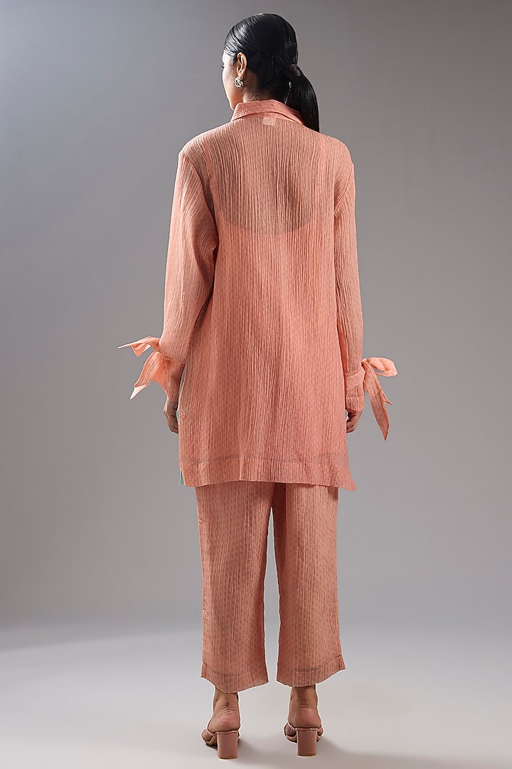 Peach Shimmer Cupro Abstract Printed Tunic Kurta Set by CLOS at Pernia's Pop Up Shop