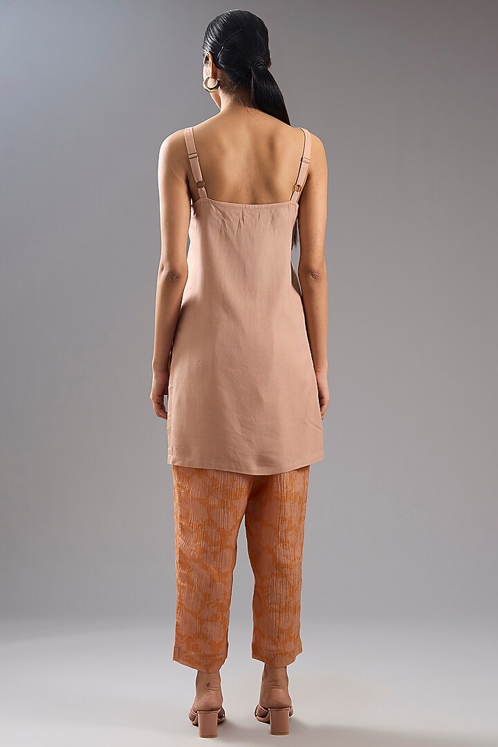 Peach Shimmer Cupro Abstract Printed Tunic Kurta Set by CLOS at Pernia's Pop Up Shop