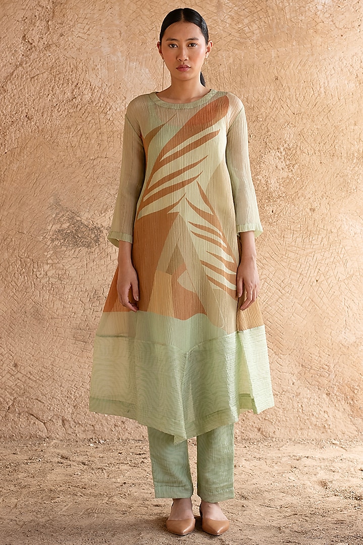 Mint Green Shimmer Cupro Wrinkle Abstract Printed A-Line Kurta Set by CLOS