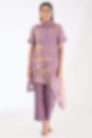 Lavender Shimmer Cupro & Japanese Fabric Abstract Printed Kurta Set by CLOS