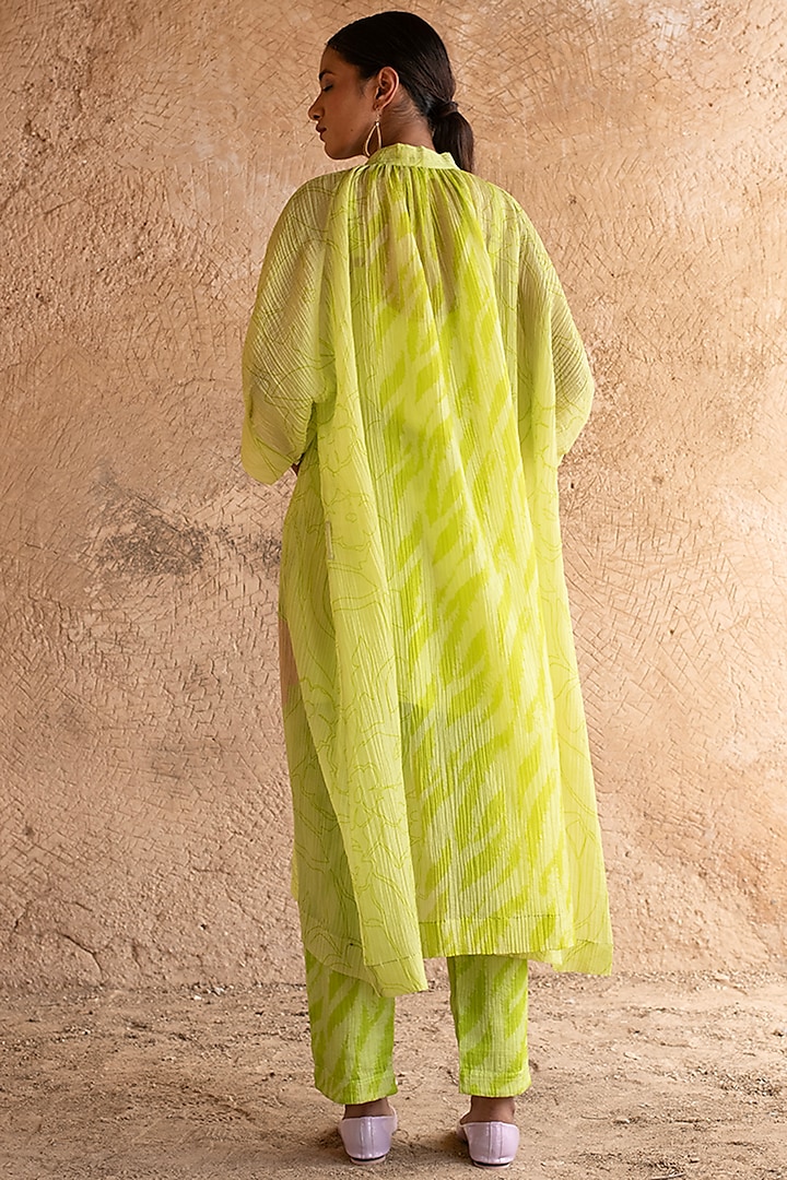 Lime Green Shimmer Cupro Wrinkle & Japanese Fabric A-Line Kurta Set by ...