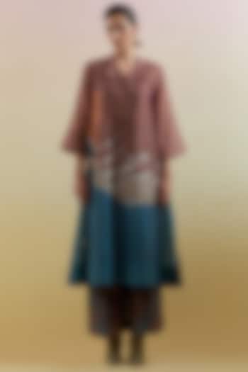 Gliss Brown & Blue Linen Silk Embellished Kurta Set by CLOS at Pernia's Pop Up Shop