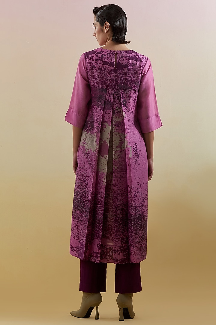 Pink & Purple Linen Silk Embellished Kurta Set by CLOS at Pernia's Pop Up Shop