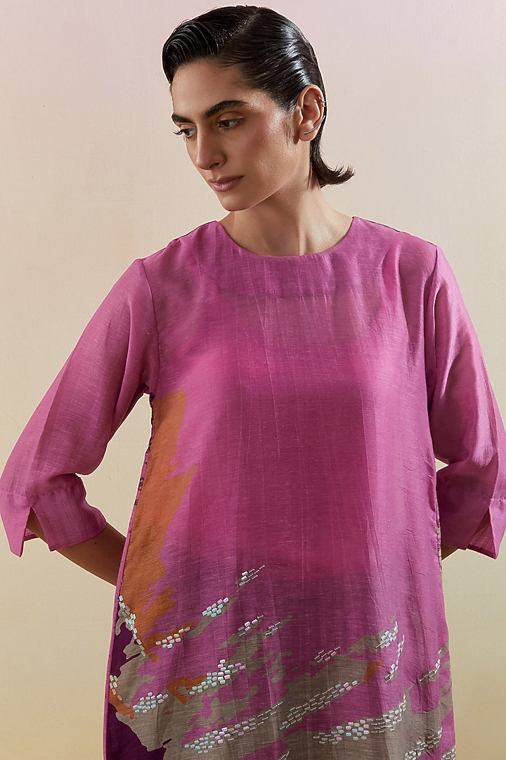 Pink & Purple Linen Silk Embellished Kurta Set by CLOS at Pernia's Pop Up Shop