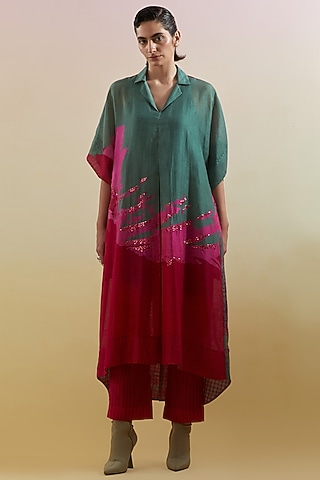 Green & Pink Linen Silk Embellished Kurta Set by CLOS