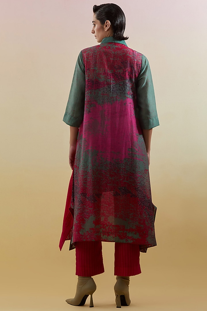Green & Pink Linen Silk Embellished Kurta Set by CLOS at Pernia's Pop Up Shop