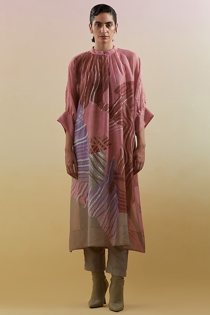 Dusty Pink Linen Silk Embellished Kurta Set by CLOS at Pernia's Pop Up Shop