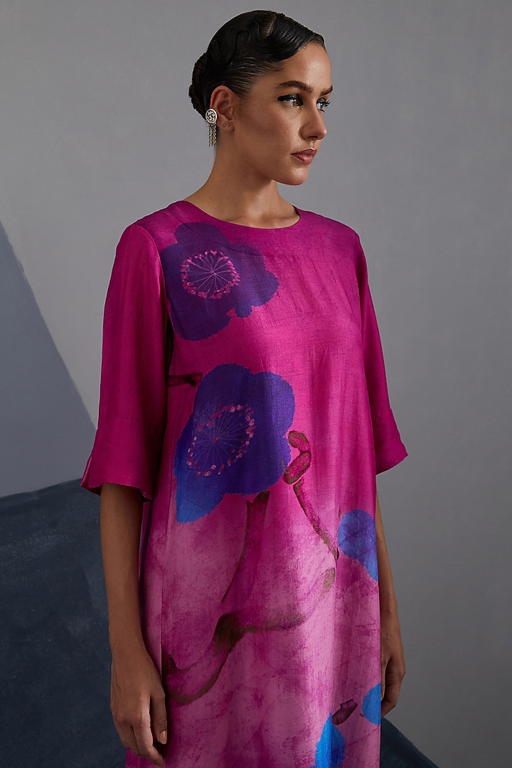 Magenta & Blue Dupion Silk Printed Kurta Set by CLOS at Pernia's Pop Up Shop