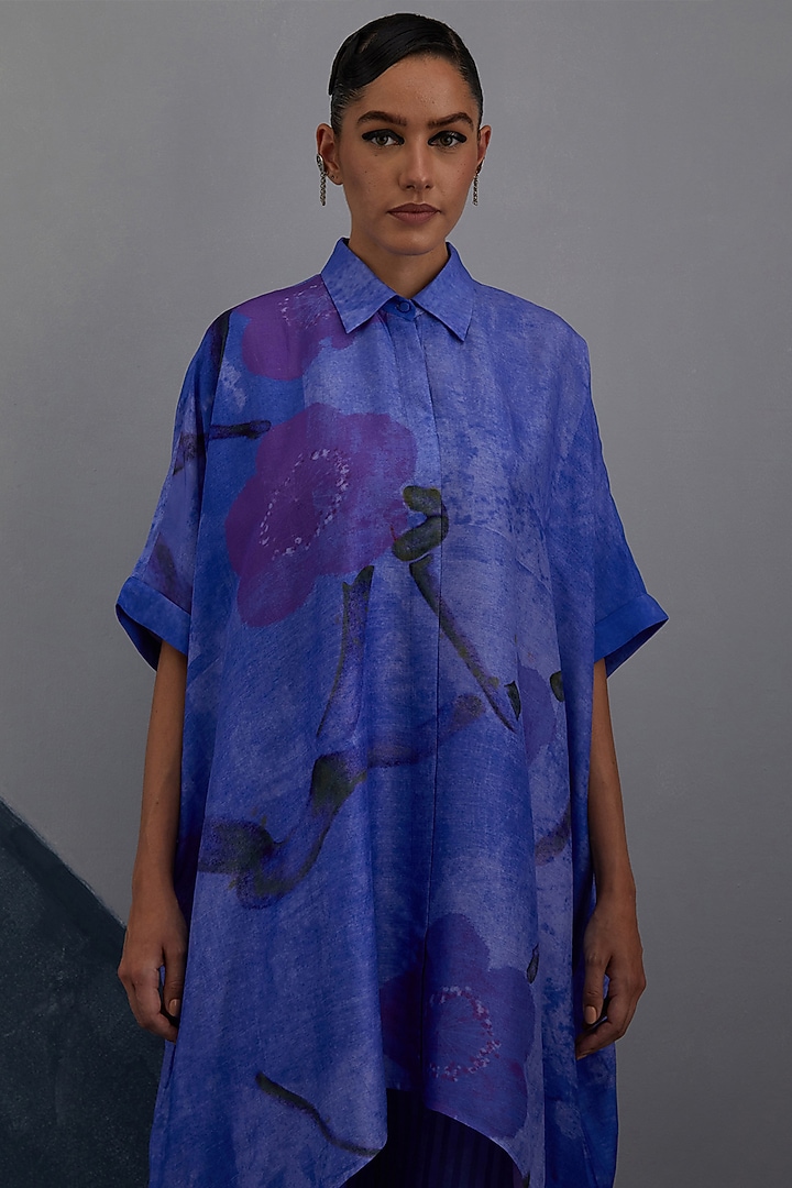 Cobalt Blue & Indigo Dupion Silk Printed High-Low Kaftan Set by CLOS at Pernia's Pop Up Shop
