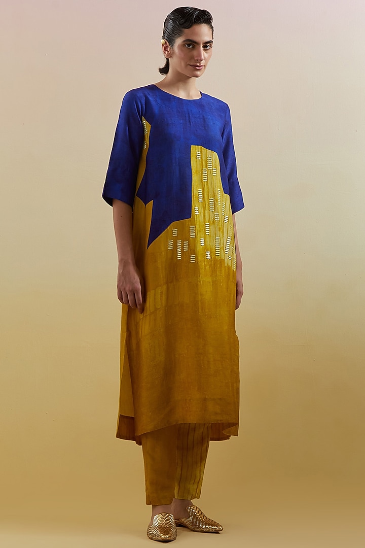 Azure & Amber Dupion Silk Printed Straight Kurta Set by CLOS at Pernia's Pop Up Shop