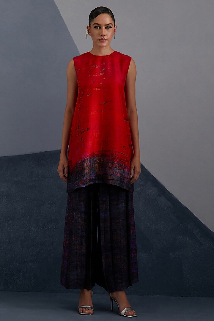 Ruby Red & Slate Black Dupion Silk Printed Boxy Tunic Set by CLOS at Pernia's Pop Up Shop
