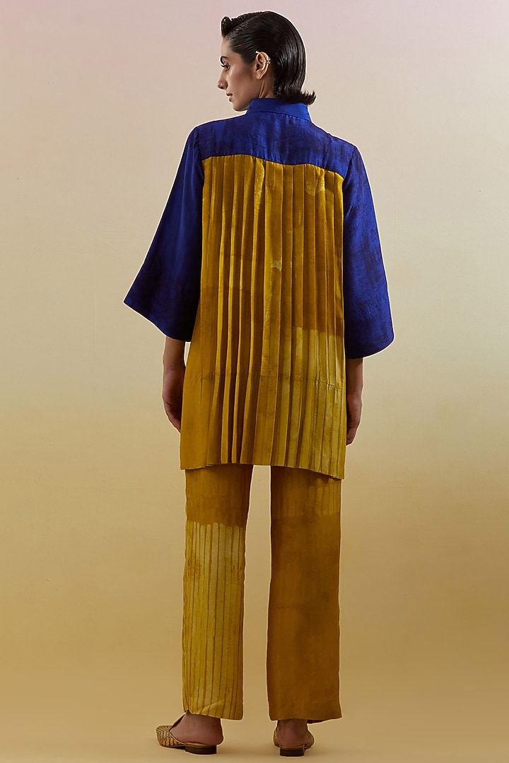 Azure & Amber Dupion Silk Printed Co-Ord Set by CLOS at Pernia's Pop Up Shop