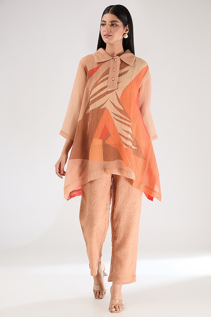 Light Orang Shimmer Cupro Abstract Printed Co-Ord Set by CLOS at Pernia's Pop Up Shop