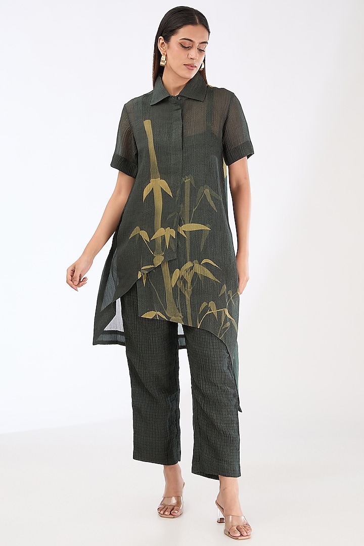 Black Shimmer Cupro Abstract Printed High-Low Tunic Set by CLOS at Pernia's Pop Up Shop