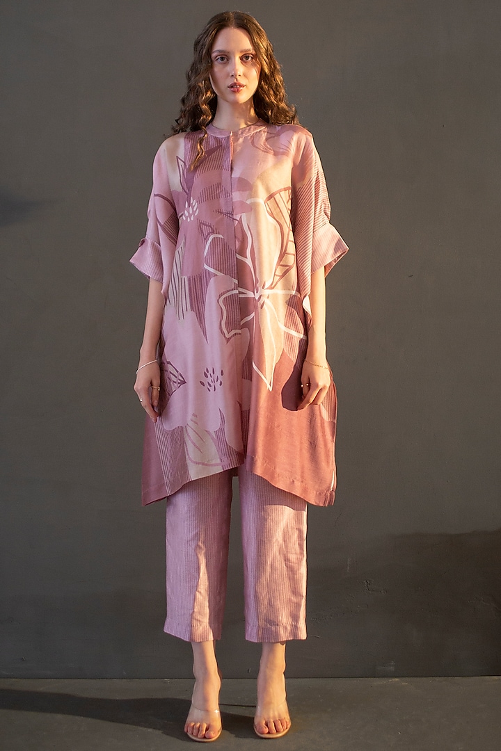 Mauve Pink Dupion Silk Printed Asymmetric Kurta Set by CLOS