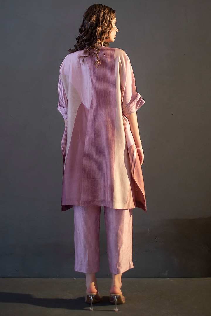 Mauve Pink Dupion Silk Printed Asymmetric Kurta Set by CLOS at Pernia's Pop Up Shop