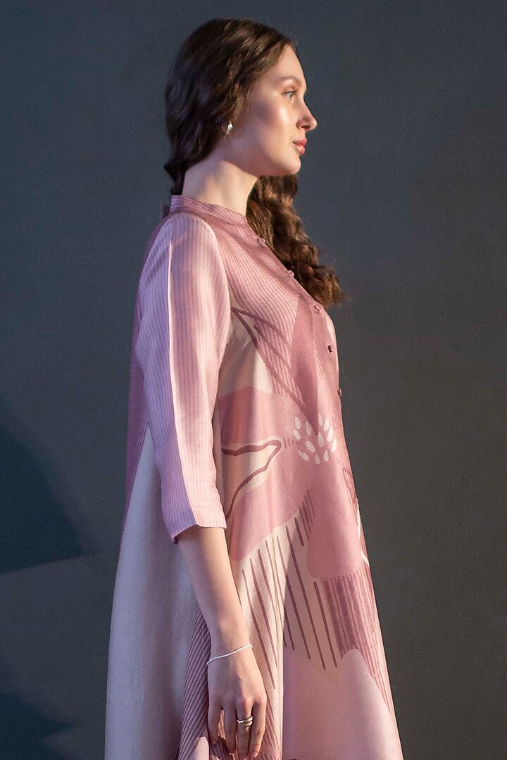 Mauve Pink Dupion Silk Printed Kaftan Set by CLOS at Pernia's Pop Up Shop