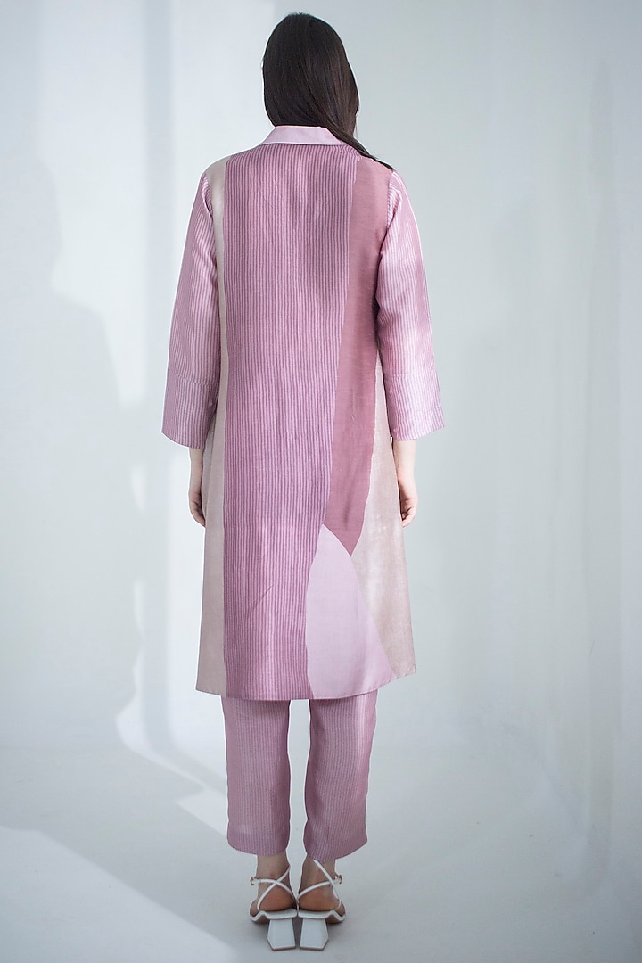 Mauve Pink Dupion Silk Printed High-Low Kurta Set by CLOS at Pernia's Pop Up Shop