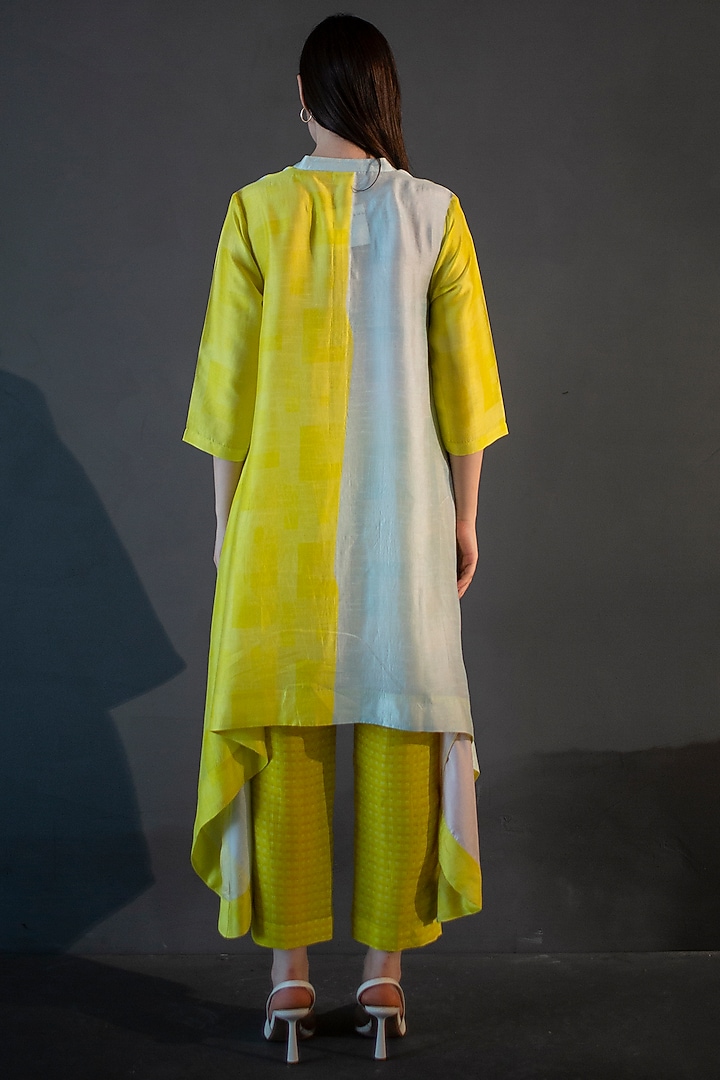 Deep Yellow Dupion Silk Printed Kaftan Set by CLOS at Pernia's Pop Up Shop