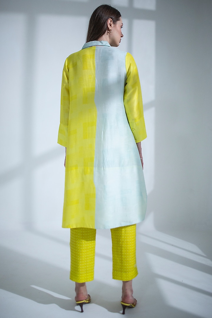 Deep Yellow Dupion Silk Printed High-Low Kurta Set by CLOS at Pernia's Pop Up Shop