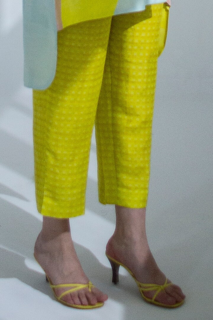 Deep Yellow Dupion Silk Printed High-Low Kurta Set by CLOS at Pernia's Pop Up Shop