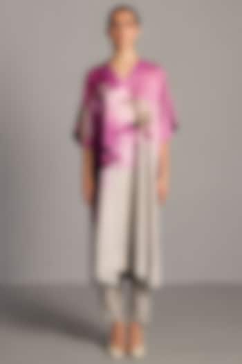 Beetroot Pink & Pastel Grey Korean Linen Kurta Set by CLOS at Pernia's Pop Up Shop