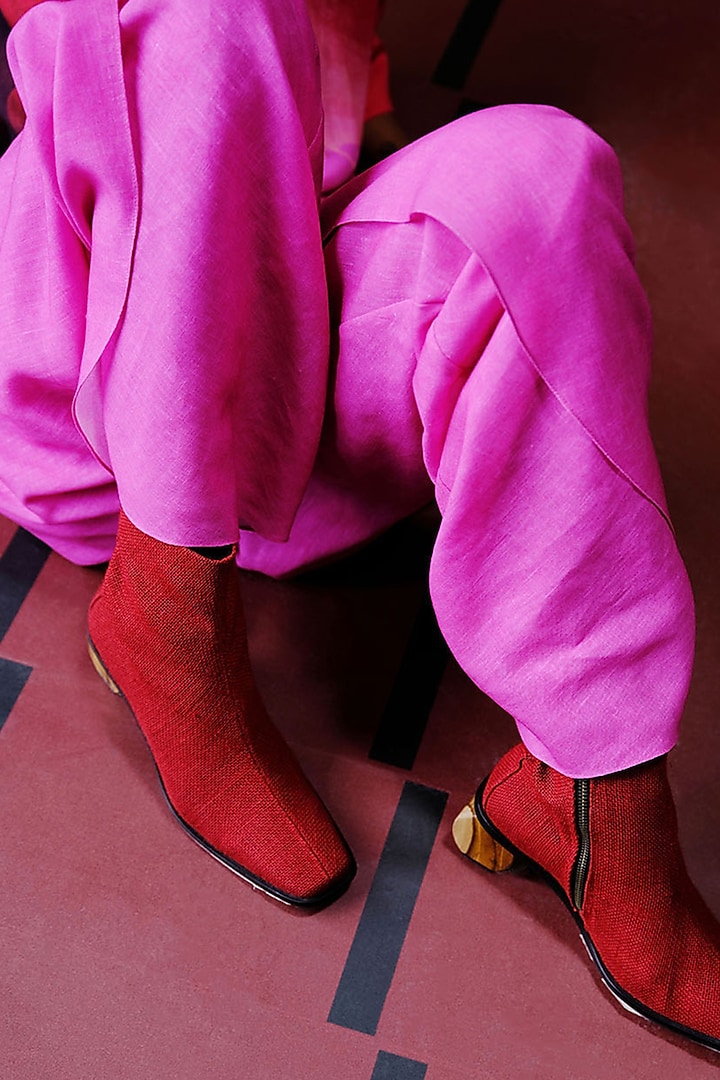 Fuchsia Pink Korean Linen Co-Ord Set by CLOS at Pernia's Pop Up Shop