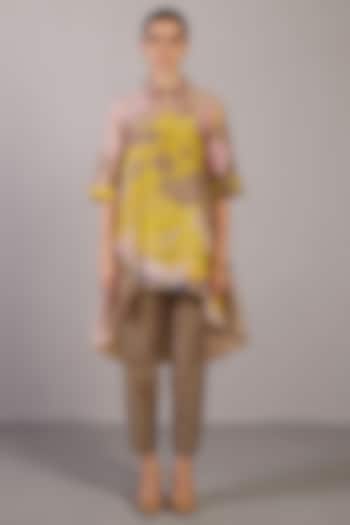 Smoky Beige & Bright Yellow Linen Silk Kurta Set by CLOS at Pernia's Pop Up Shop