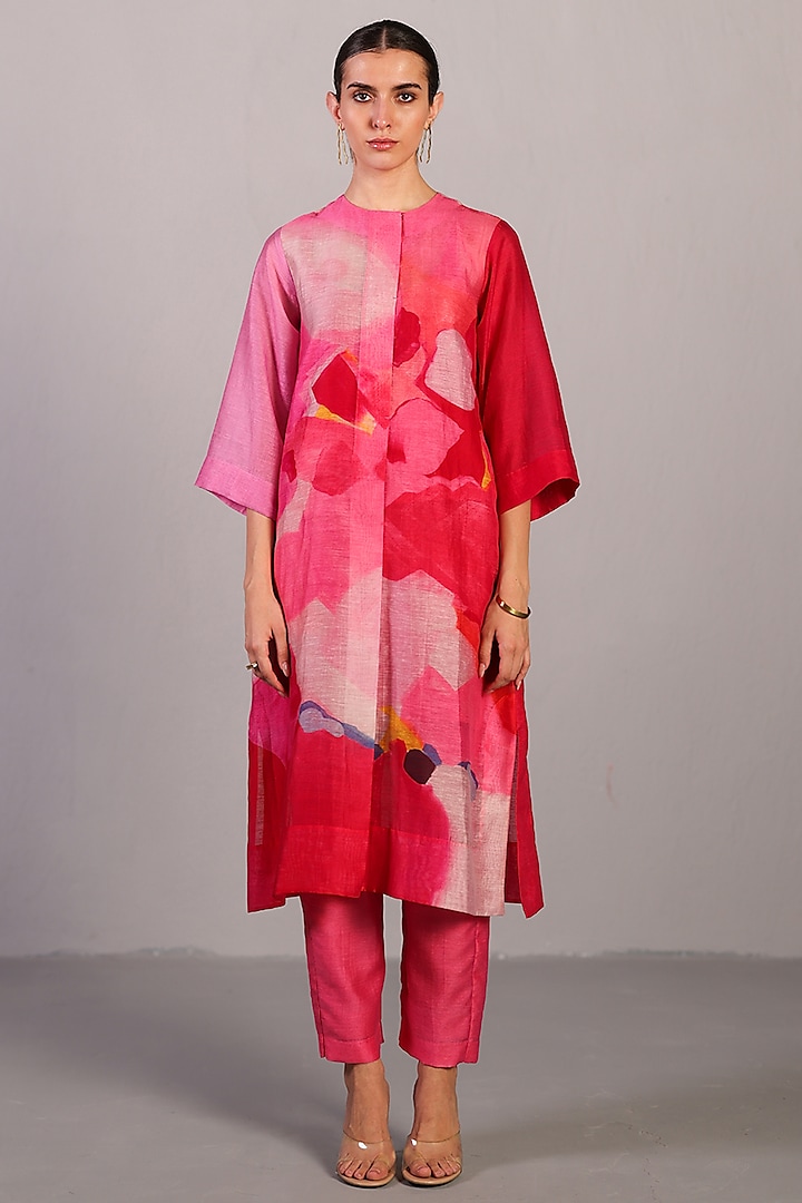 Blush Pink Linen Silk Kurta Set by CLOS at Pernia's Pop Up Shop