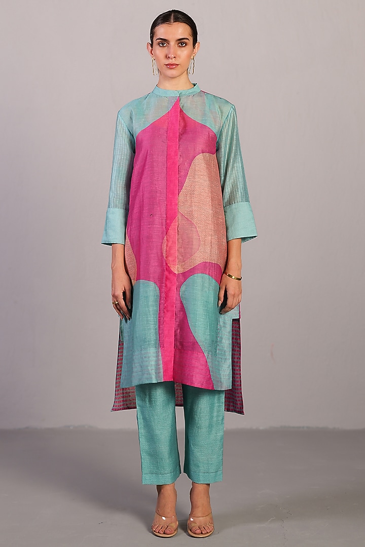 Pink & Blue Linen Silk Kurta Set by CLOS at Pernia's Pop Up Shop
