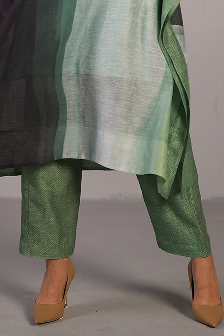 Black & Cool Green Linen Silk Kaftan Set by CLOS at Pernia's Pop Up Shop