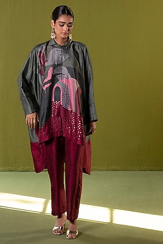 Hunter Green & Burgundy Dupion Silk Printed Kaftan Kurta Set by CLOS