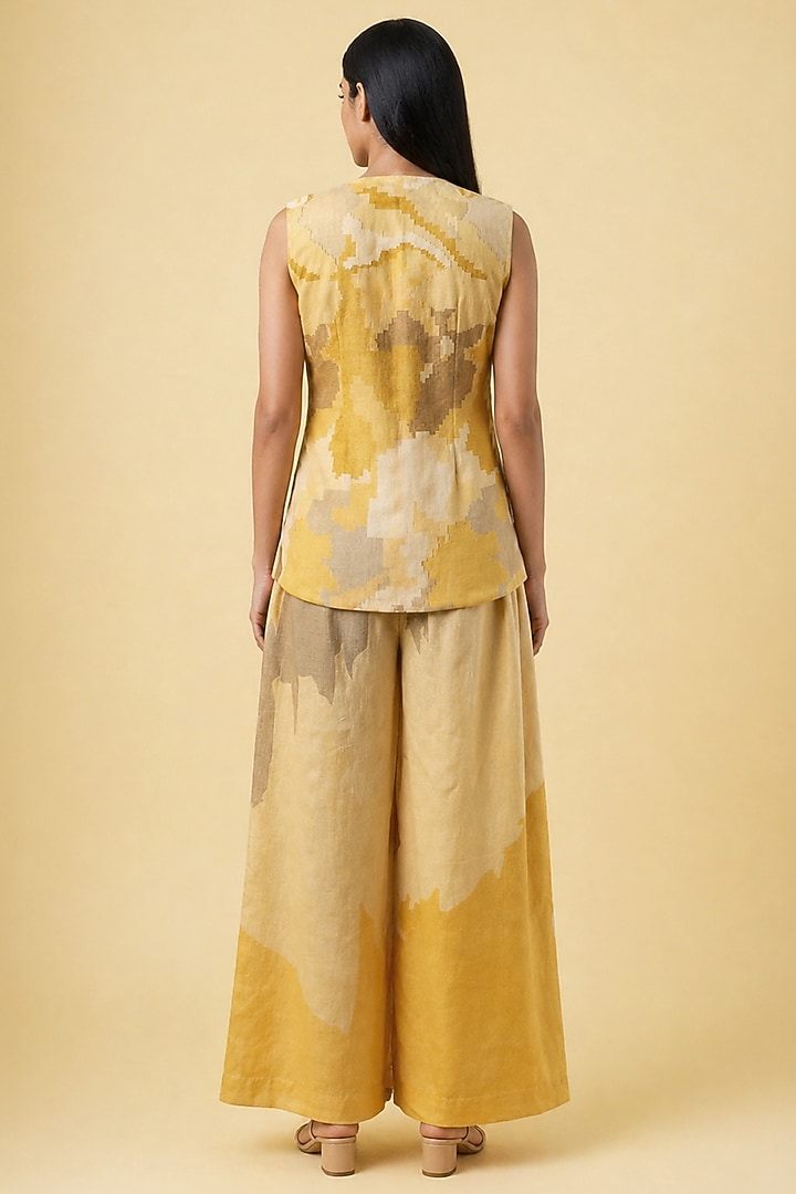 Honey Gold Korean Linen Ikat Cutwork Kurta Set by CLOS at Pernia's Pop Up Shop