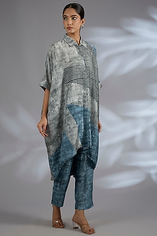 Grey Dupion Silk Asymmetrical Kurta Set by CLOS