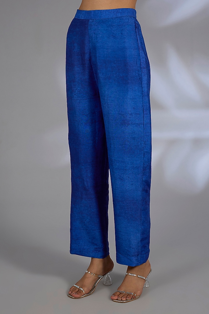 Blue Dupion Silk Kurta Set by CLOS at Pernia's Pop Up Shop