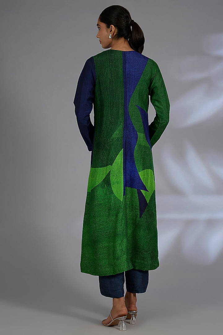 Green Dupion Silk Kurta Set by CLOS at Pernia's Pop Up Shop