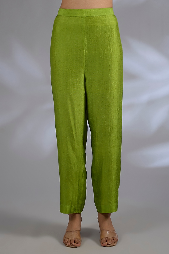 Green Dupion Silk Kurta Set by CLOS at Pernia's Pop Up Shop