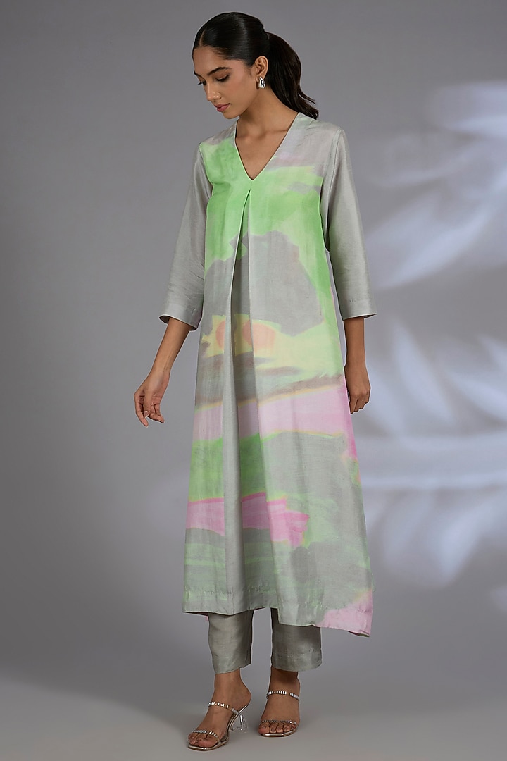 Grey Dupion Silk Kurta Set by CLOS at Pernia's Pop Up Shop