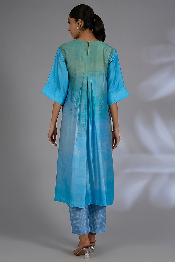 Blue Dupion Silk Kurta Set by CLOS at Pernia's Pop Up Shop