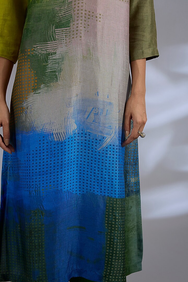 Multi-Colored Dupion Silk Kurta Set by CLOS at Pernia's Pop Up Shop