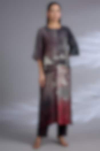 Wine Dupion Silk Kurta Set by CLOS at Pernia's Pop Up Shop