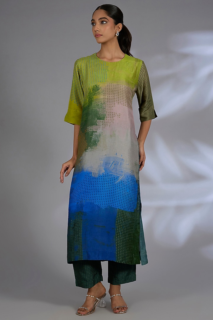 Multi-Colored Dupion Silk Kurta Set by CLOS at Pernia's Pop Up Shop