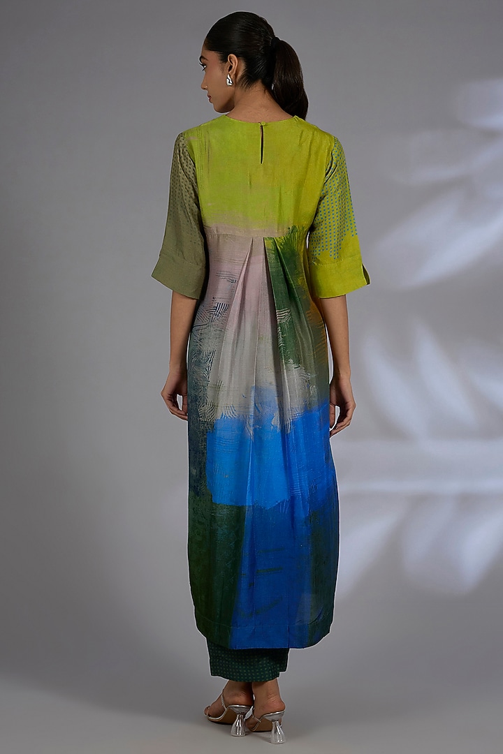Multi-Colored Dupion Silk Kurta Set by CLOS at Pernia's Pop Up Shop