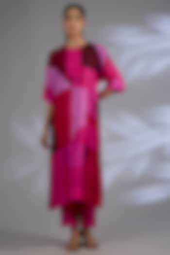 Pink Dupion Silk Kurta Set by CLOS at Pernia's Pop Up Shop